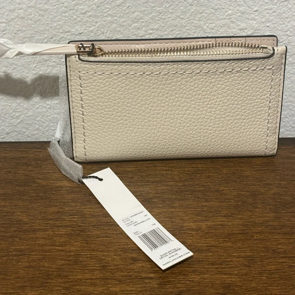 Marc Jacobs Beige Textured Wallet - Picture 8 of 9